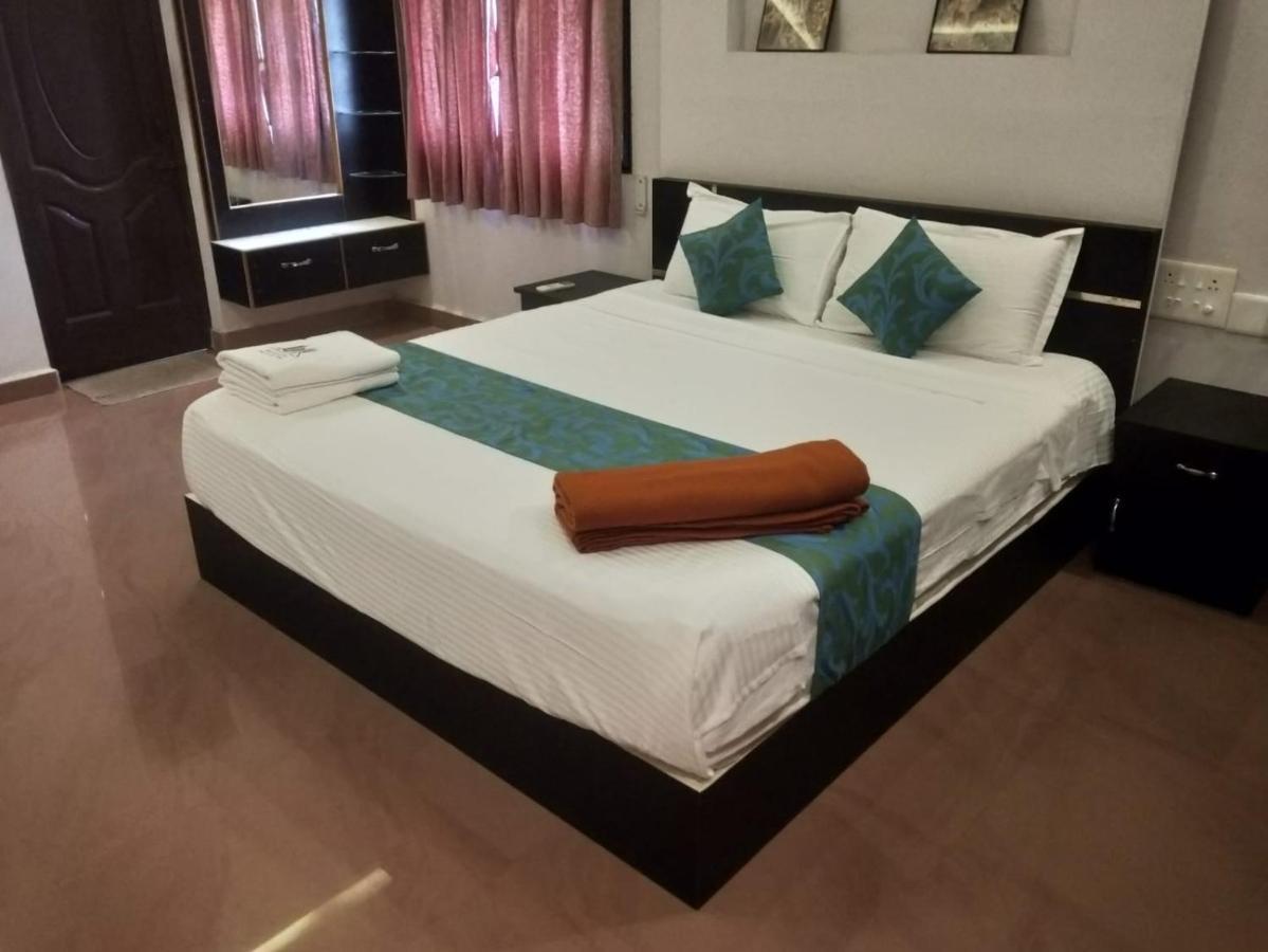 Sremethila Homestay Marudhamalai Extérieur photo